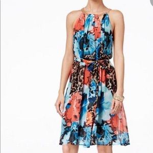 🎉HP🎉 Thalia Sodi Printed Chain Neck Dress